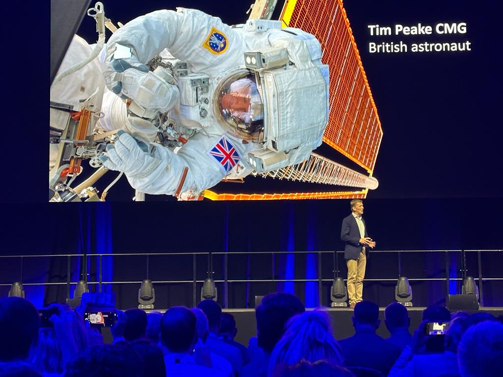 mandantUK's tweet photo. Prepare for liftoff as Tim Peake lands on the #CoupaInspire keynote stage, delivering a stellar blend of inspiration and awe that will leave us all starstruck.
#Inpsiration #Innovation @CoupaPartners https://t.co/mb22MAXfFh