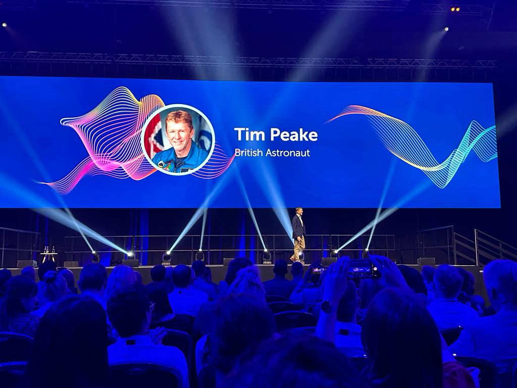 mandantUK's tweet photo. Prepare for liftoff as Tim Peake lands on the #CoupaInspire keynote stage, delivering a stellar blend of inspiration and awe that will leave us all starstruck.
#Inpsiration #Innovation @CoupaPartners https://t.co/mb22MAXfFh