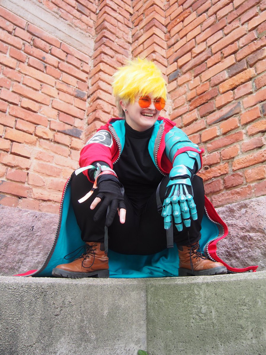xx_demonboi_xx's tweet photo. Pictures from #desucon Friday!
📸: @for_Jashin  thank you so much for the pics and for letting me post my faves! 💖
#cosplay #trigun #TRIGUNSTAMPEDE #vashthestampede https://t.co/XtmD1kR9kL