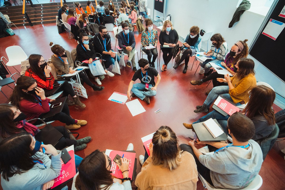 📘Presentem la memòria d'activitats de la Fundació del 2022

📈Es consolida el creixement amb 1⃣2⃣4⃣ projectes: 

🔸Abandonament escolar prematur de les noies
🔸Grans esdeveniments participatius
🔸Desigualtats sociodigitals
🔸Laïcitat i interculturalitat 

ferrerguardia.org/ca_ES/blog/not…
