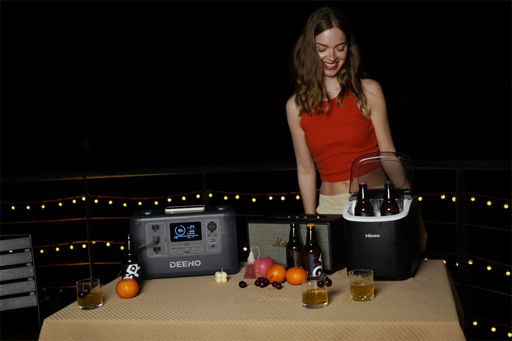 DEENOGT's tweet photo. It's SUMMER time again! Grab a cup of beer and go wild outside! 🥳Dance with the music🎼 and have absolutely no worries about the power, DEENO is your backup!🔌#portablepowerstation #summertime #ecofriendly #backuppower https://t.co/fuKlXXlXqM