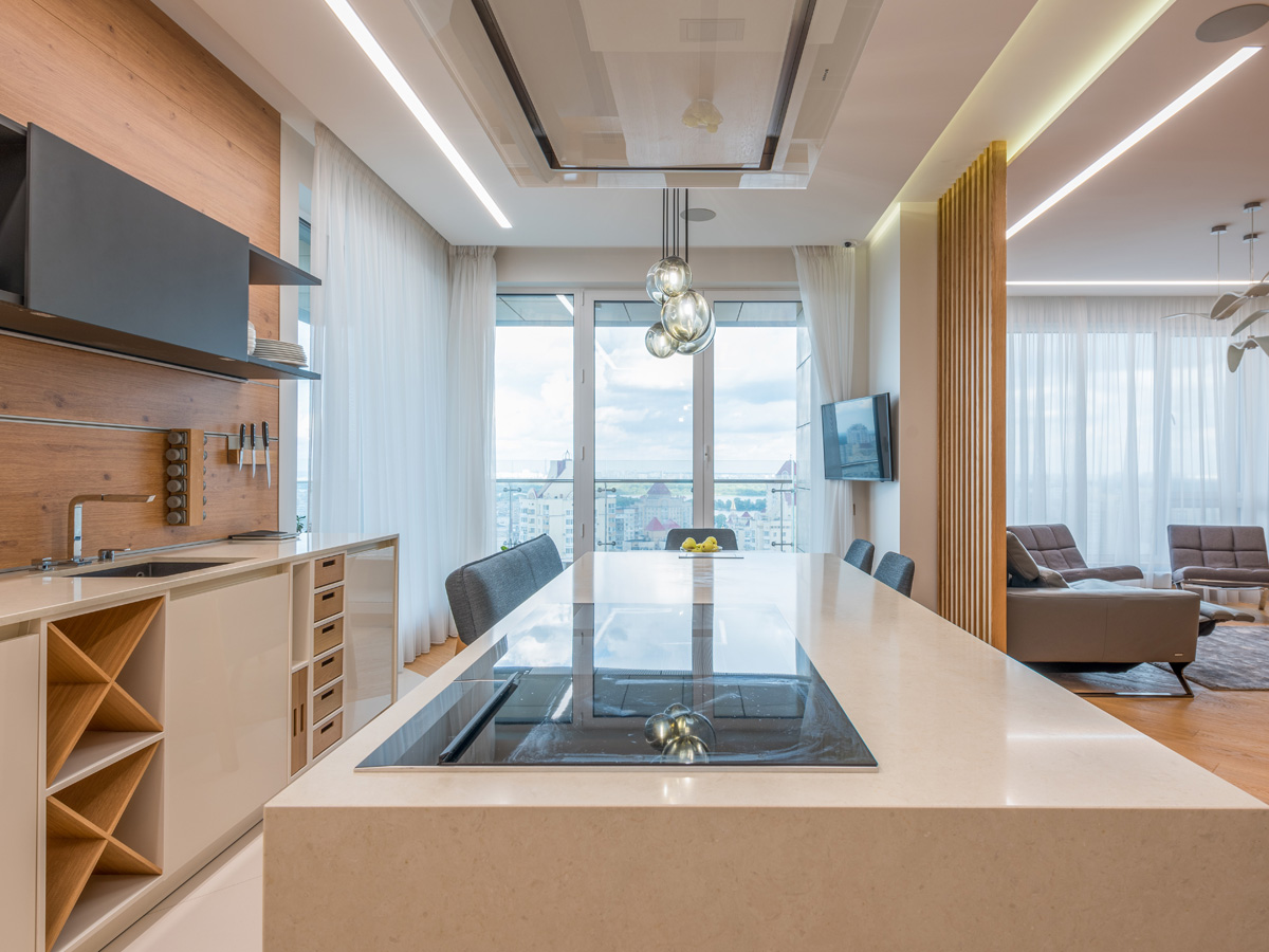 Cosa fare contro la calura estiva se si vive in mansarda? La risposta nel nostro blog! engelvoelkers.com/d/7SJT/