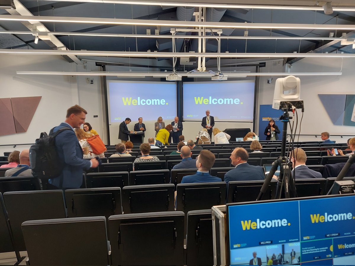 fkarayan's tweet photo. At the #sustainability parallel session of #InfraOpenData conference of #SE2023eu: #Finland provides sustainable funding for major #eInfrastructures such as @LUMIhpc even across government changes as now with  new one having already committed for the next phase says @koskikimmo https://t.co/cFIhXvgBSO