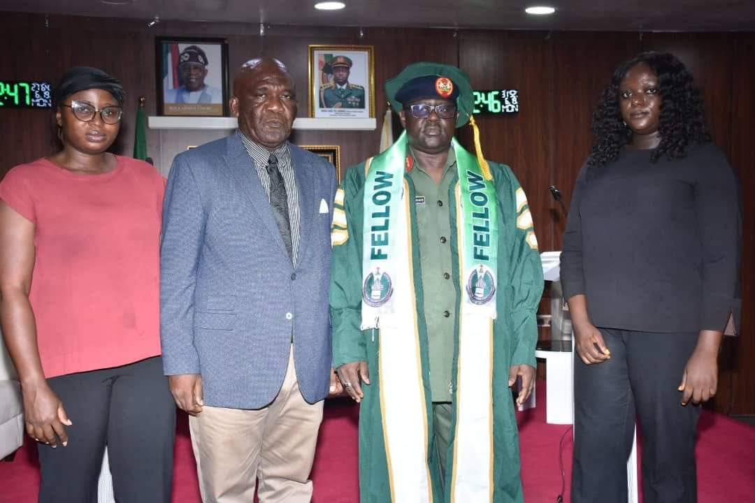 officialnyscng's tweet photo. NYSC DG Bags Fellow National Labour Institute
https://t.co/tnSkayRkiA https://t.co/Kp3E1DXXRb