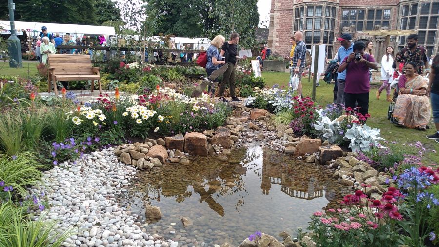 CHORLEY.
Astley Hall, pond display at the 2022 Chorley Flower Show. 
#Chorley #AstleyHall #Lancashire #ChorleyFlowerShow