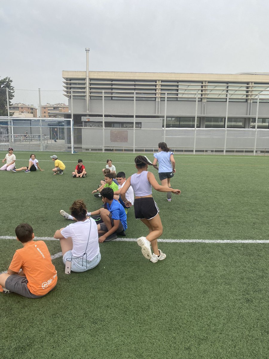 English games with year 4 at CEM Estruch. #Interseccions