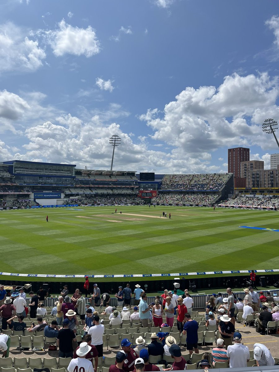 leekos76's tweet photo. Fantastic day of cricket at Edgbaston! #Ashes2023 https://t.co/Rkd41qvKBF