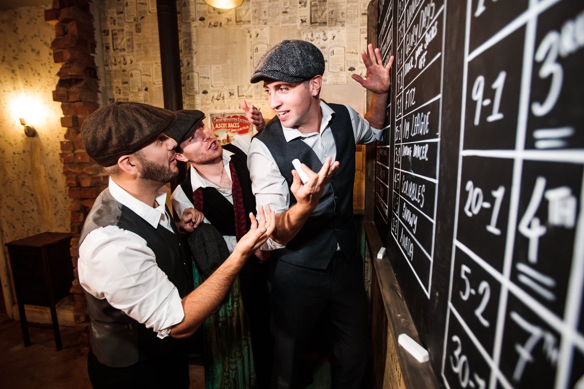 🎉🔐 Calling all groomsmen and adventure seekers! It's time to take your stag do to the next level with an exhilarating escape room experience at Escape Live! 🚀🧩

escapelive.co.uk/escape-rooms-p…

#hendo #stagdo #wedding #weddingevent #nightout #escapelive #escape