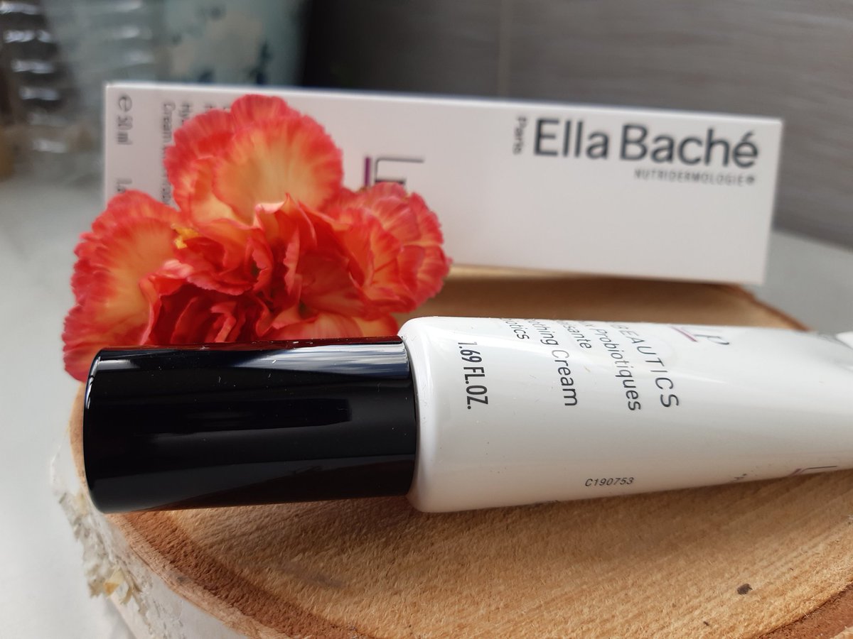 del-phine tweet media