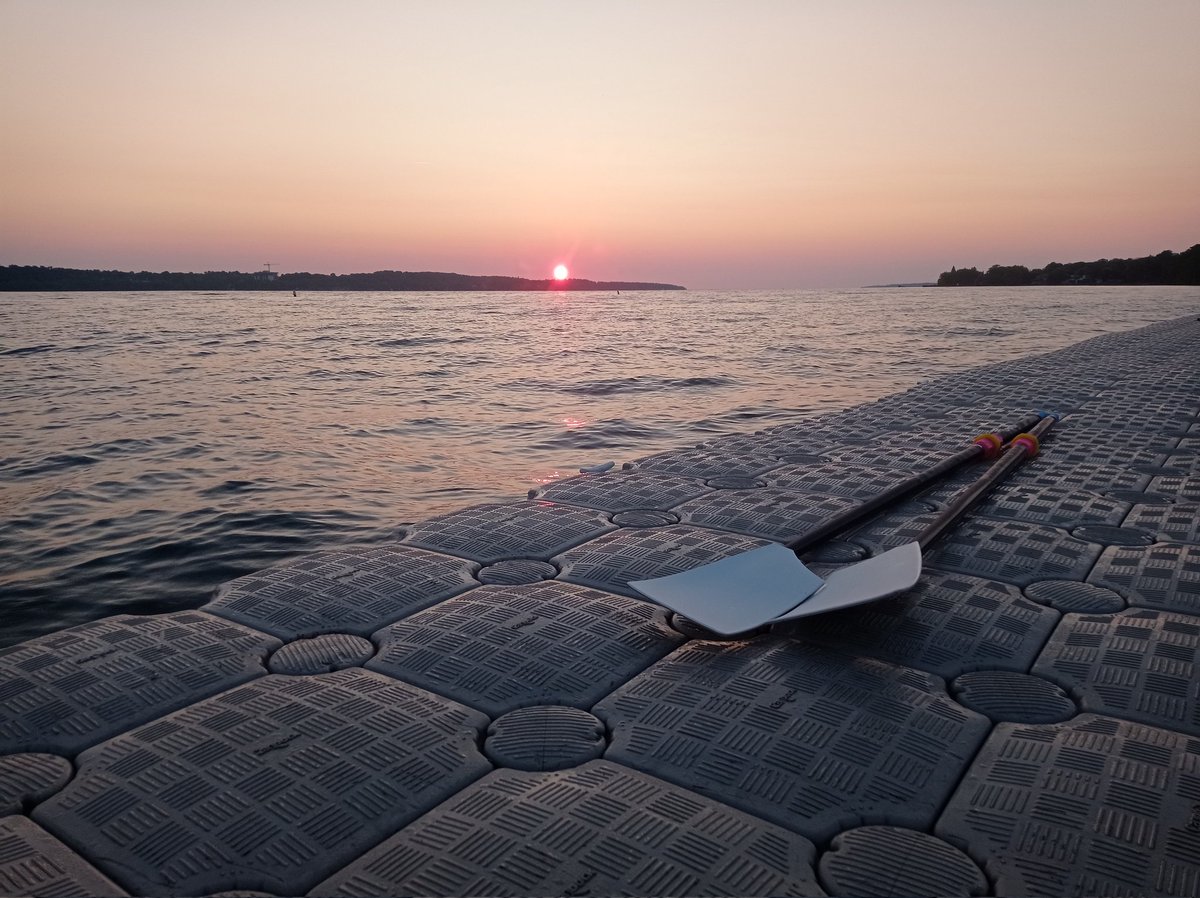 #coastalrowing
#sunrise