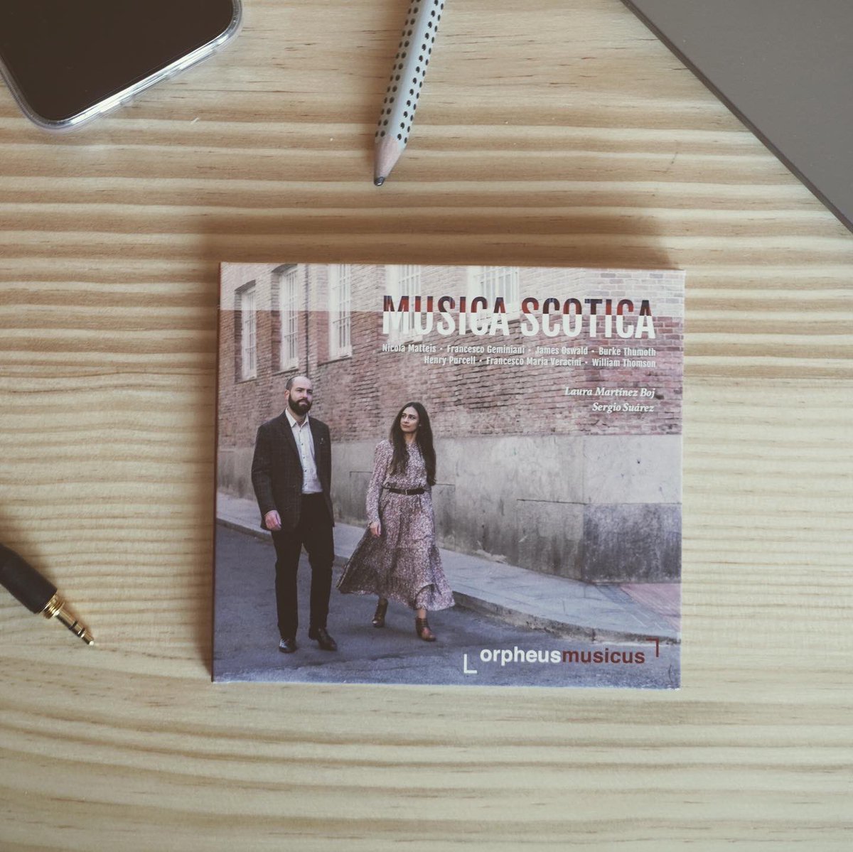 Orpheus Musicus (@omusicus) on Twitter photo Primer CD de Orpheus Musicus ya publicado!
Dedicado a la música escocesa, irlandesa e inglesa de los siglos XVII y XVIII
Laura Martínez Boj, soprano
<a href="/SuarezSergio91/">Sergio Suárez</a> , violín y dirección Primer CD de Orpheus Musicus ya publicado!
Dedicado a la música escocesa, irlandesa e inglesa de los siglos XVII y XVIII
Laura Martínez Boj, soprano
<a href="/SuarezSergio91/">Sergio Suárez</a> , violín y dirección