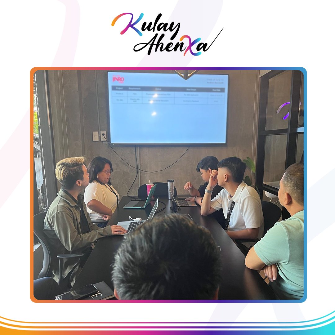 KulayAhenXa's tweet photo. Just another manic Monday at Kulay AhenXa!

In-between brainstorming sessions and client presentations, we find time to touch base while still look forward to the endless possibilities in the week ahead. Let’s go!

#KXph #KulayAhenXa https://t.co/KaMLMl6WIs