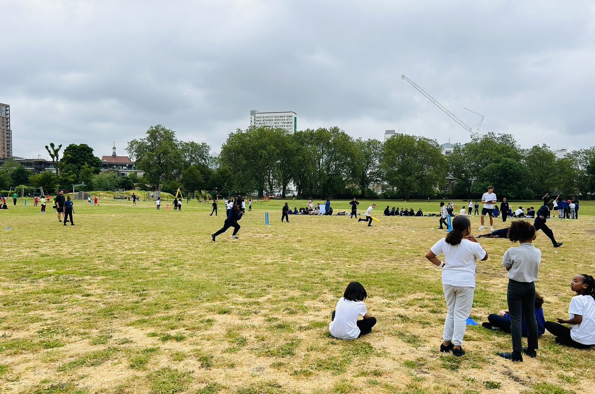This morning we are at #DeptfordPark for the <a href="/platformLDN1/">Platform Cricket</a> Y4 #Deptford &amp; #NewCross Festival.

<a href="/Ashmead_Primary/">Ashmead Primary</a> <a href="/ChildericSchool/">Childeric Primary School</a> <a href="/deptfordpark/">Deptford Park</a> <a href="/Ggibbonsps/">Grinling Gibbons Primary</a> #Ilderton @invictaprimary <a href="/KenderSchool/">Kender School</a> <a href="/lucasvaleps/">Lucas Vale Primary</a> <a href="/StJamesHatcham/">St James Hatcham</a> <a href="/StJosephsSE8/">St Joseph's Catholic Primary School</a> <a href="/StStephens_CE/">St Stephen's CE Primary School</a> <a href="/TidemillAcademy/">Tidemill Academy</a>
