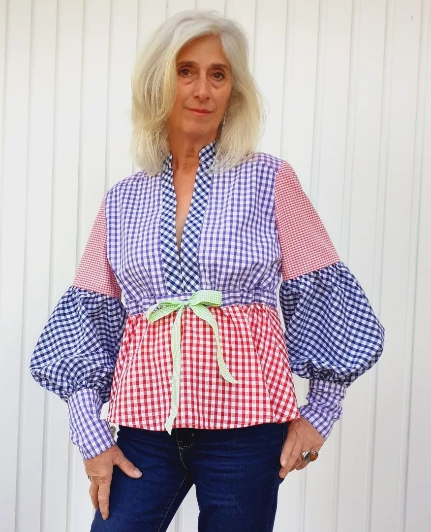 SimpMcCalls's tweet photo. Feeling inspired by this weeks Sewing Bee? ⁠All of these makers have made fresh new garments by re-purposing and salvaging fabric.
⁠1. @ginaseams #S9707  ⁠
2. @anthea.jacklin #S8637
3. @rh11bev #M7969
4. @annetteart1 #V1700 
https://t.co/FnsXUdzKca  https://t.co/Uv4AfTCsKQ