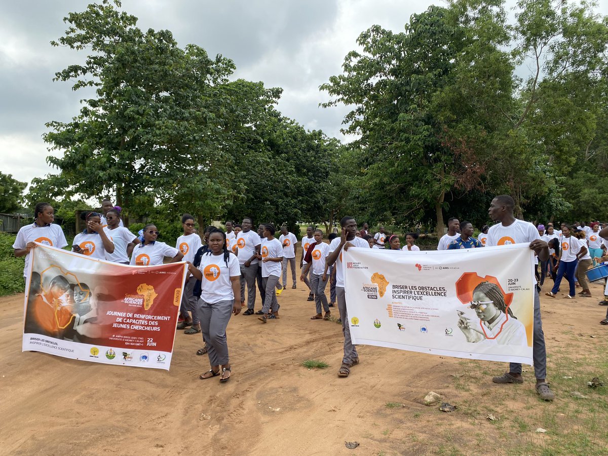 NextEinsteinFor's tweet photo. Jour 1 de la Semaine africaine des sciences (SAS) au #Bénin. Une caravane est en cours pour marquer le début de cette semaine enrichissante. Restez à l'affût pour plus d'activités prévues. #ASW2023 #AfricasEinsteins 🎉 🧪 🧬 🧫🔭 https://t.co/H9CcoVxhFe
