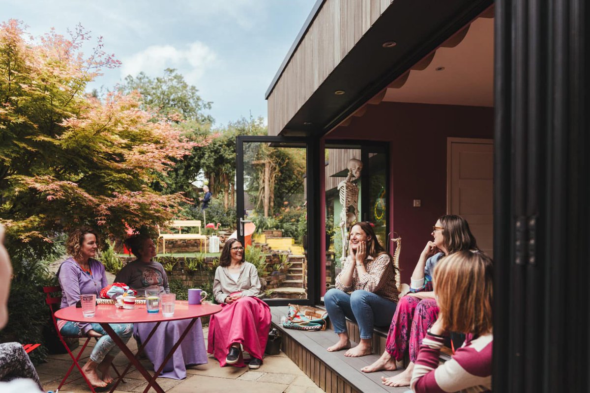 SoMagazines's tweet photo. Eileen Leahy meets the co-founder of Flow Tunbridge Wells to discover why her studio’s comprehensive approach to holistic health is so unique – & why her personal story plays such a pivotal part in its success…
@FlowTWells
https://t.co/cdiaVzEFxL
#somagazine #tunbridgewells https://t.co/KvN8xmBwGj