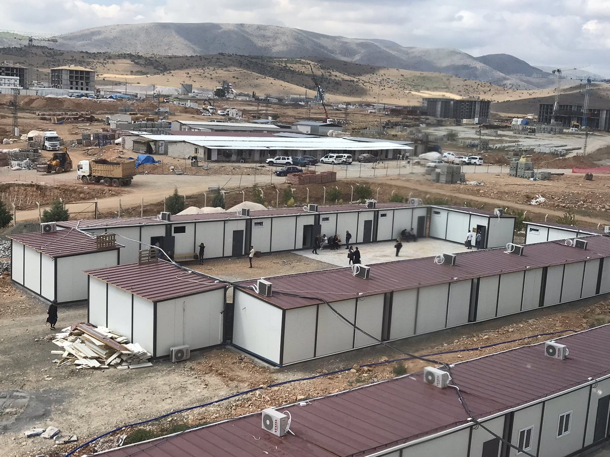 <a href="/malatyasoz/">Malatya Söz</a> <a href="/demez_onur/">Onur Demez</a> <a href="/TCMalatyaV/">TC Malatya Valiliği</a> <a href="/adalet_bakanlik/">T.C. Adalet Bakanlığı</a> Paylaştığınız haberin görseli olmamış. Malatya Adliyesi Hukuk Mahkemeleri duruşma salonları.