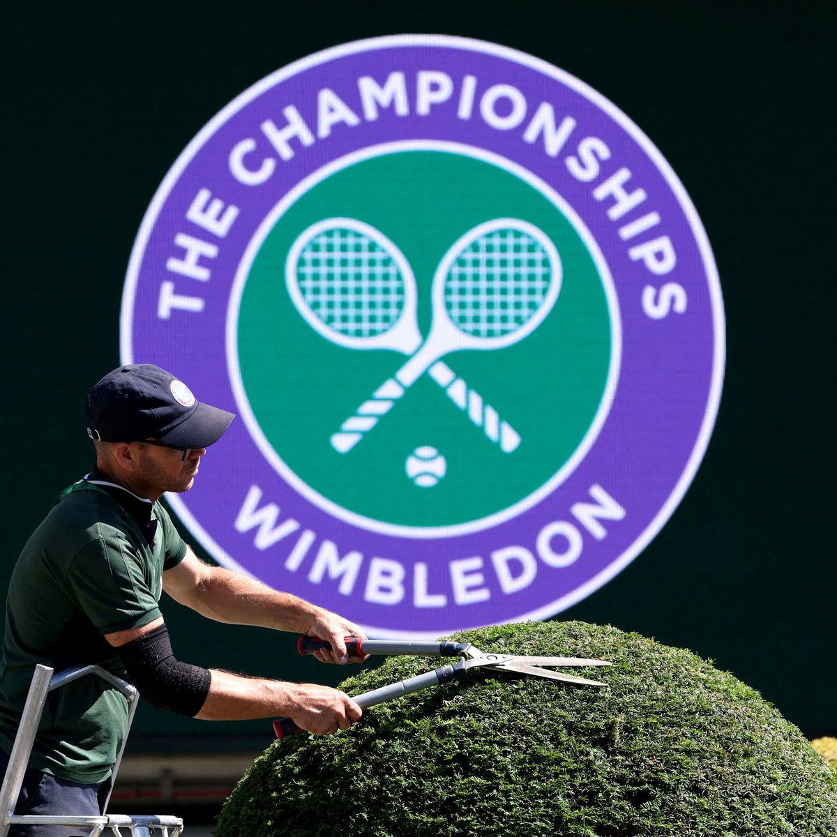 🎾#Wimbledon Six elegant #cryospa ice baths provide much-needed relief for athletes with two more in the practice area. The Royal Tennis Club in Stockholm and Rafa Nadal's Tennis Academy have also joined the trend, recognising the importance of recovery. #Chilling4Champions