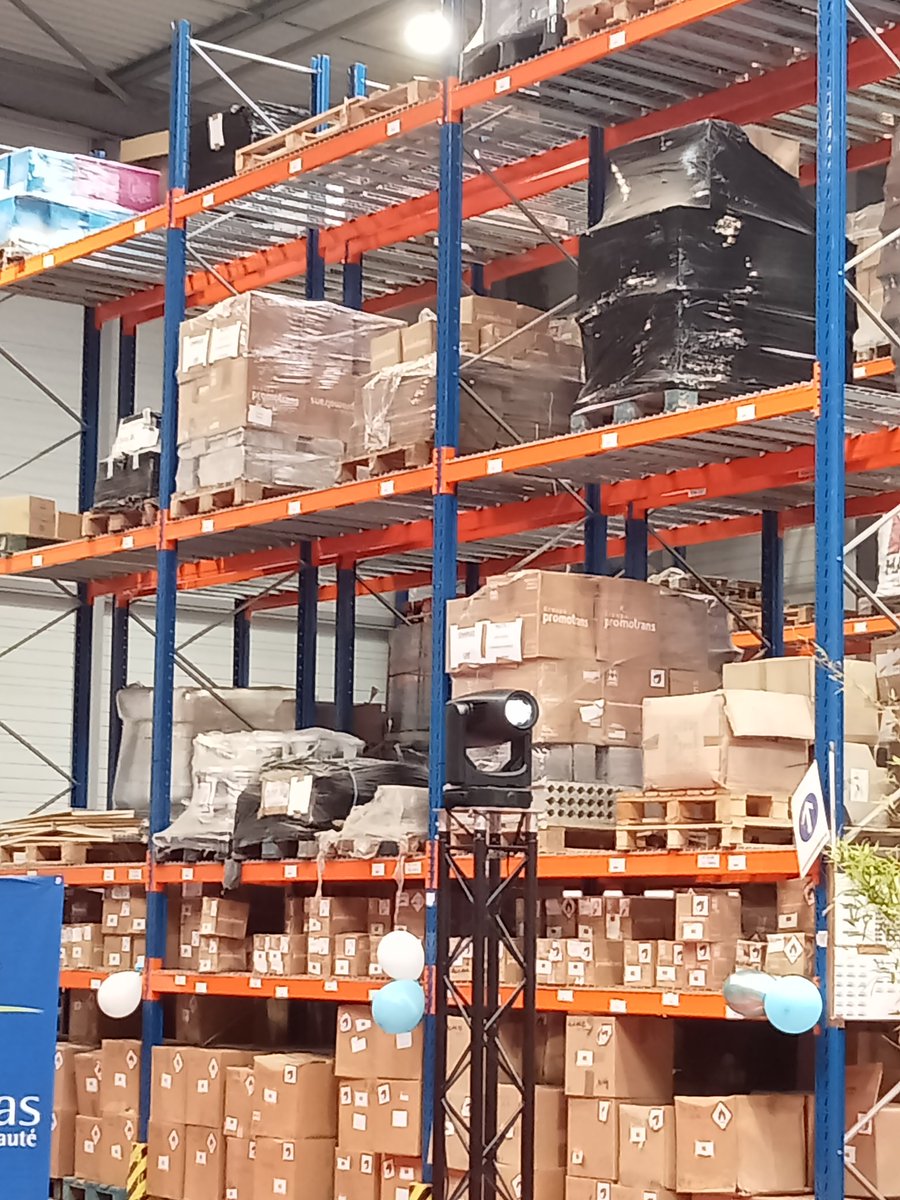 En direct des 2️⃣0️⃣ ans de <a href="/GPromotran/">GROUPE PROMOTRANS</a> sur la zone #Actiparc @villedeStLaurentBlangy ! Simulation de conduite, découverte des #formations sur les métiers de la conduite poids lourds et engins de manutention. 
En présence de Mr Richert secrétaire general <a href="/Prefet62/">Préfet Pas-de-Calais 🇫🇷🇪🇺</a> 
#AvecPoleEmploi