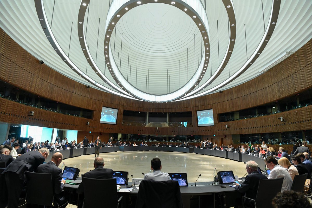 TimMcPhieEU's tweet image. "The Nature Restoration Law is in fact the biodiversity flagship of the European Green Deal. It is the climate law on the biodiversity side. That's how important it is."

@TimmermansEU sets the scene in the debate with Environment Ministers today 

Speech: ec.europa.eu/commission/pre…