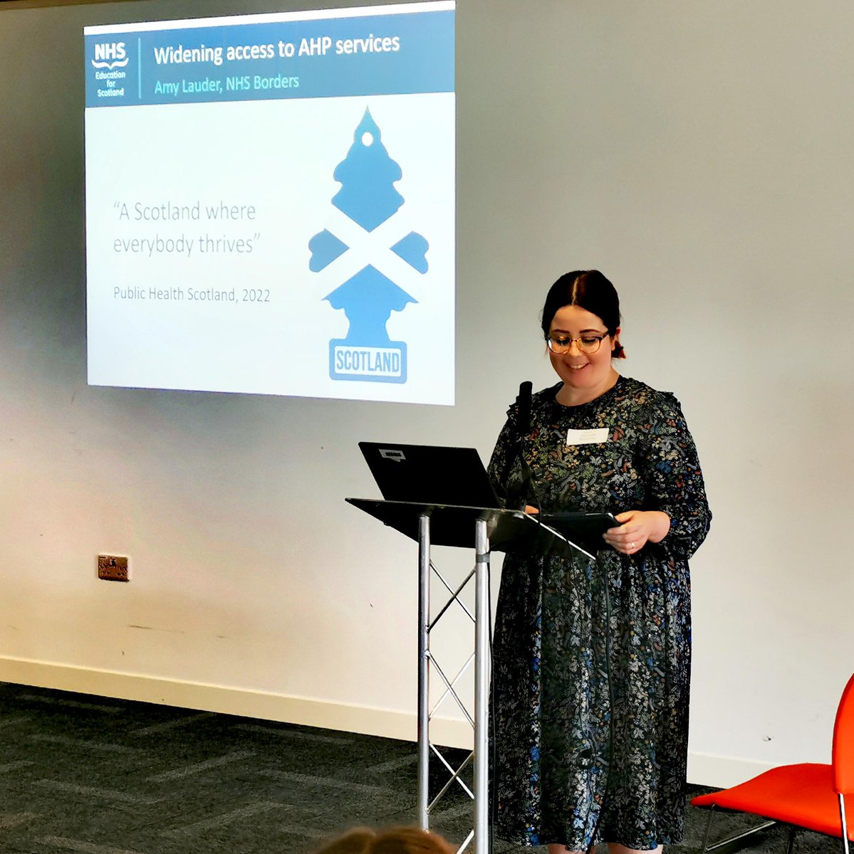 NESnmahp tweet media