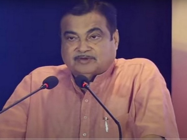 ani_digital's tweet photo. Soon, air conditioned driver cabins to be mandatory in trucks: Nitin Gadkari

Read @ANI Story | https://t.co/qsq8FAXE2E
#nitingadkari #Driver #trucks #UnionMinister https://t.co/iq4kzRzOGU