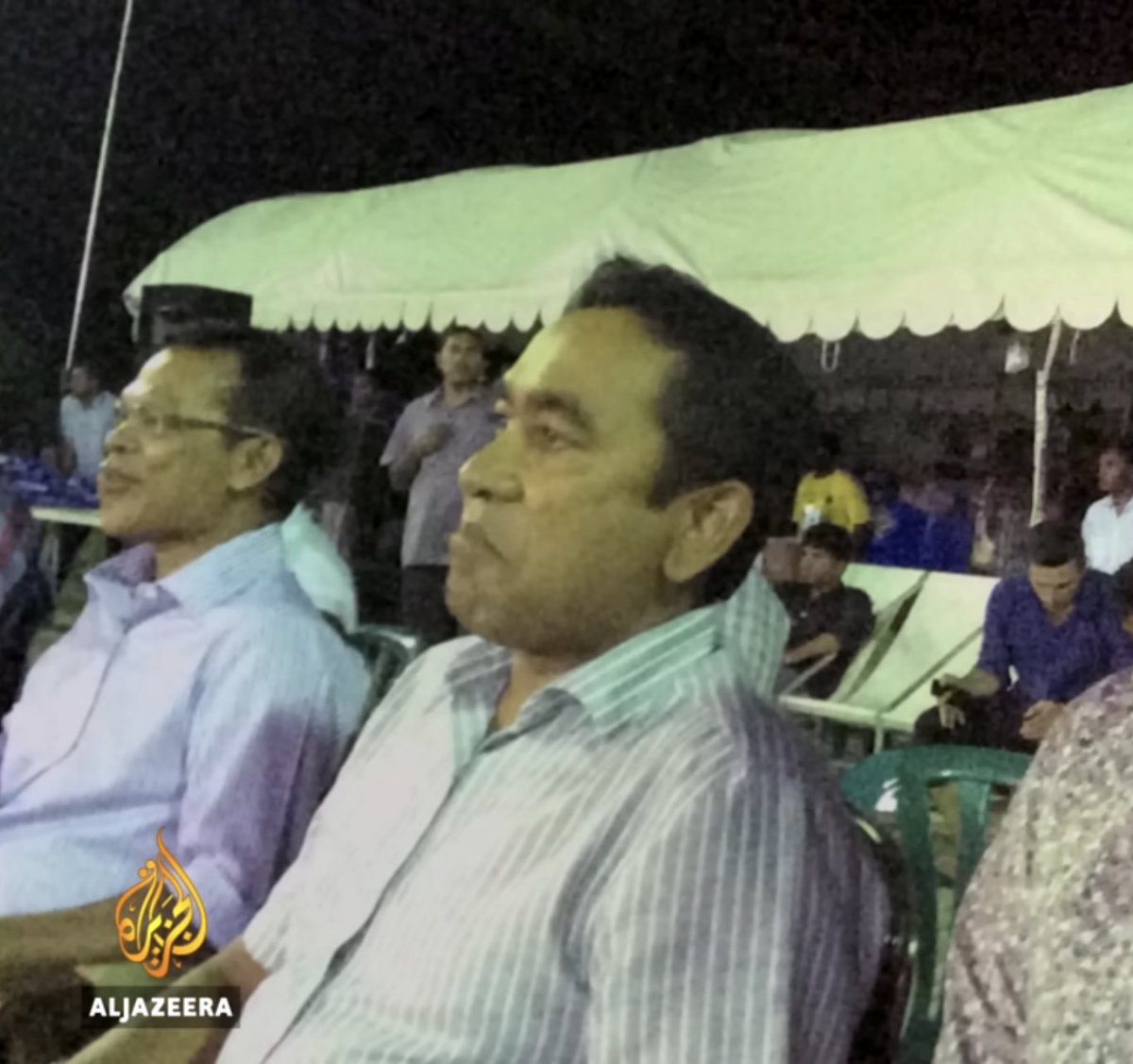 aisherth's tweet photo. FULLY support the cause of @TheDemocratsMV. 

But I can’t agree with the idea of Democrats joining hands with the ROBBERS that LOOTED us between 2013 and 2018.

I just can’t! There is no way! 

Never forgot #YAGOUT https://t.co/OpndksZz8C
