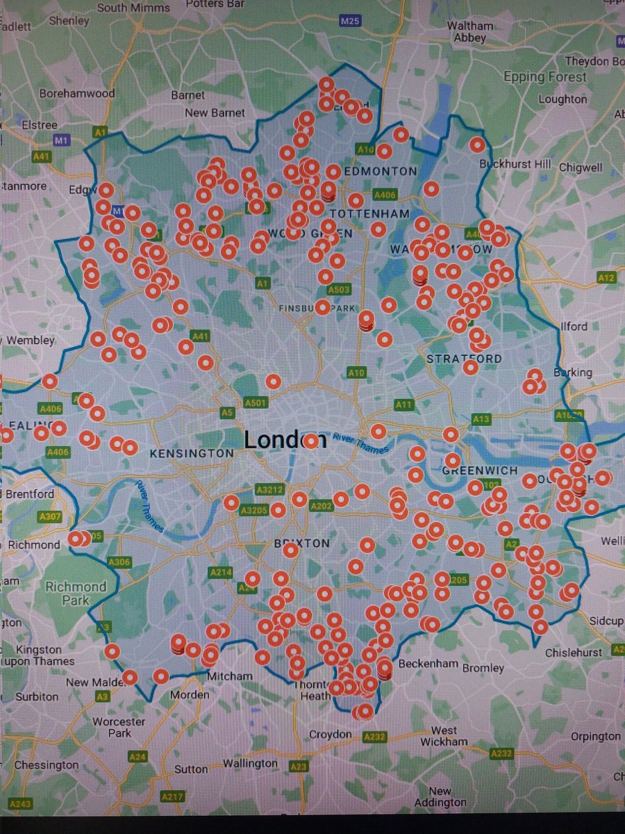 @jonrobe79789833 @BBC_HaveYourSay Quick rightmove search for 2 beds in London upto £1750....
Drama King.  @BBCBreaking