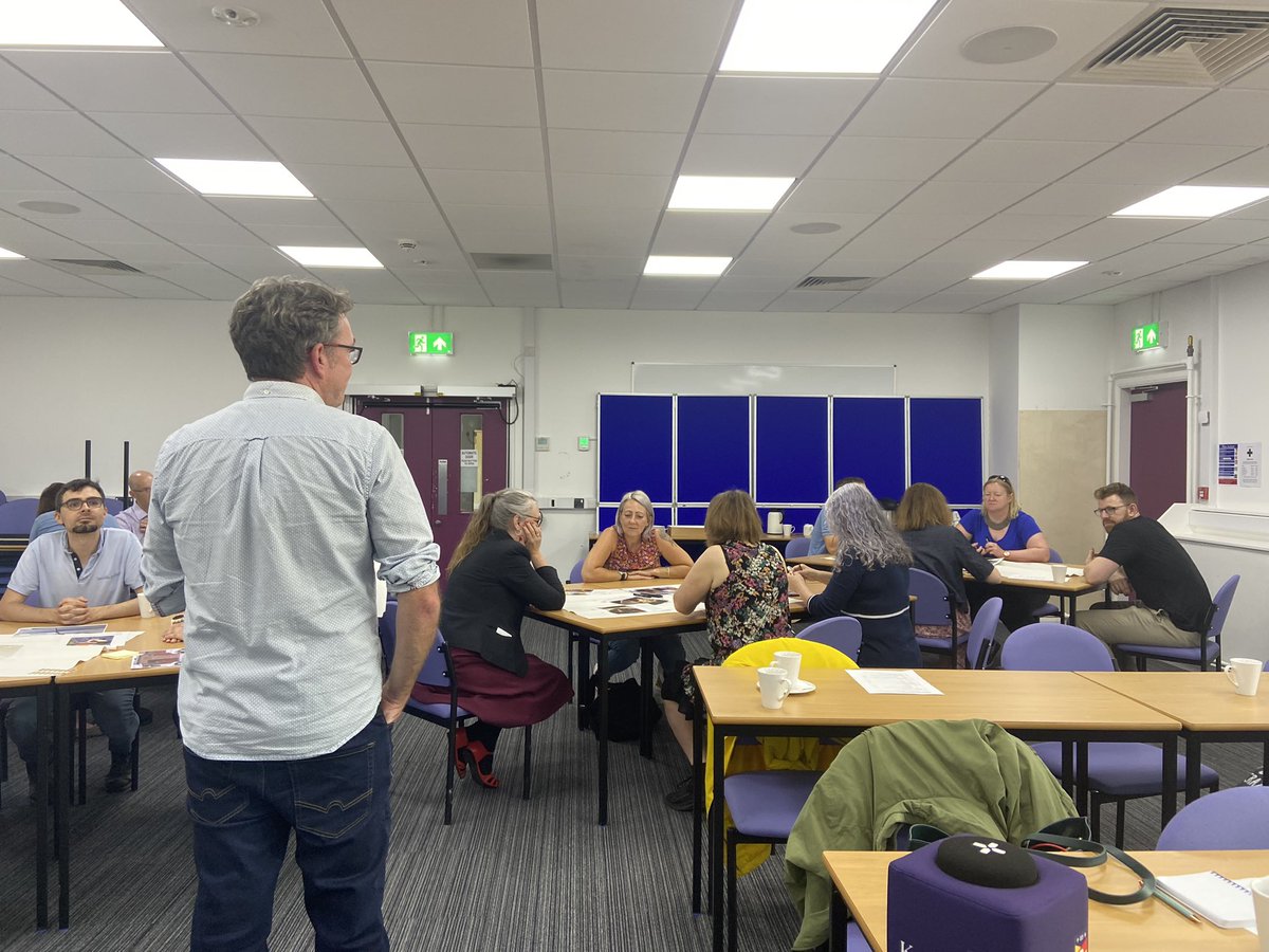 The world cafe I ran with <a href="/PsychologyRich/">Richard Stephens</a> at the SWISCA/CRAP conference was a hit!

Delegates created art reflecting when swearing has helped them, then they collaboratively analysed the data

Lots of new insights into how swearing have positive effects in our daily lives