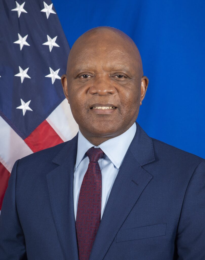 June is #ImmigrantHeritageMonth in the US and we continue to #celebrateimmigrants and their contributions to our nation. This immigrant recently visited TZ in his role as @USAmbPEPFAR. He is the first person of African descent to head @PEPFAR, which is the largest commitment by