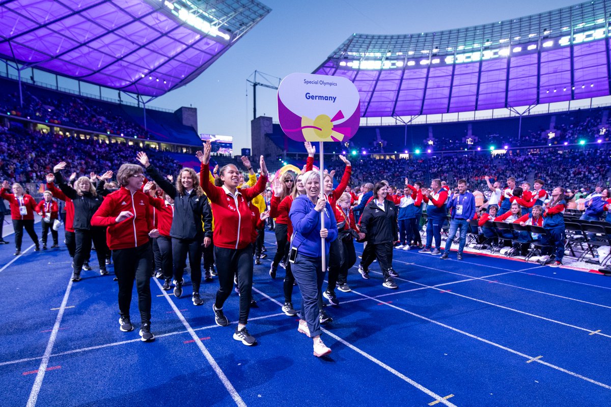 Did you know that hosts Germany have the largest delegation of the Special Olympics World Games Berlin 2023 with 573 participants?

#UnbeatableTogether #ChooseToInclude 

📷Ralf Kuckuck - SOEE

@EuSport @EU_Commission @SpecialOlympics @SOWG_Berlin2023