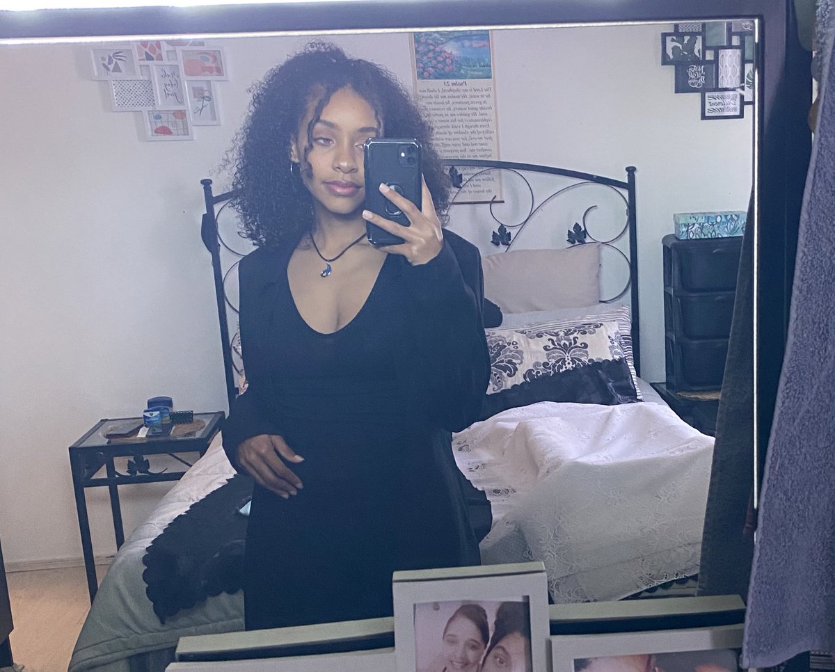 GabsRuthless's tweet photo. In life, hair is one of the many things we can’t control 😂💕 https://t.co/pyHZecVyg1
