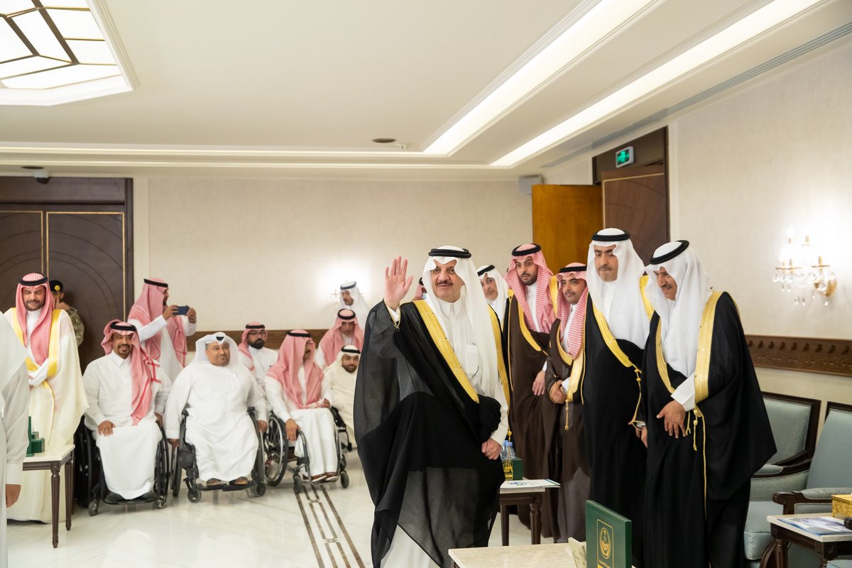 emara_sharqia's tweet photo. وأشاد سمو أمير المنطقة الشرقية بما تقدمه حكومة خادم الحرمين الشريفين الملك سلمان بن عبدالعزيز ومتابعة صاحب السمو الملكي الأمير محمد بن سلمان بن عبدالعزيز ولي العهد رئيس مجلس الوزراء "حفظهما الله" من دعم ورعاية للأشخاص ذوي الإعاقة والحرص على مساعدتهم وتمكينهم. https://t.co/Iqnu2vaZWm