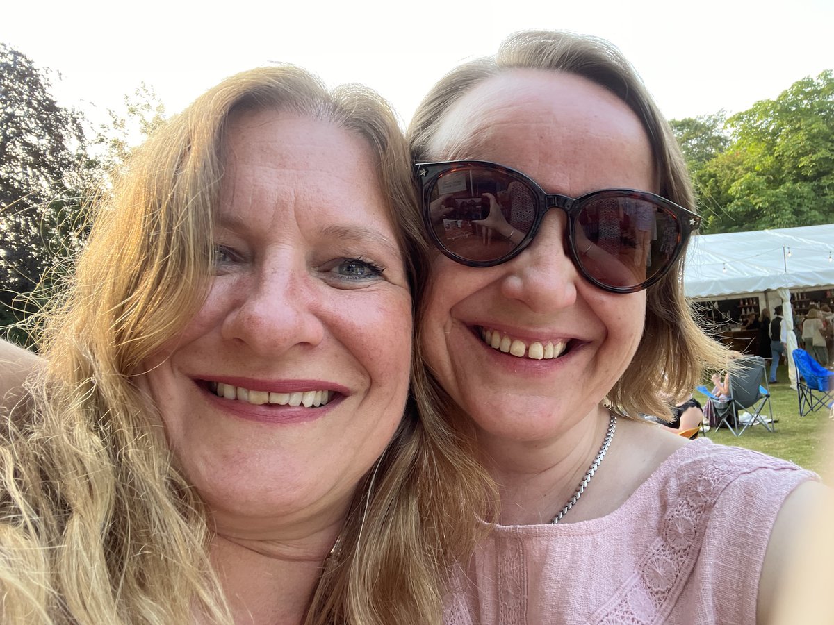 Enviousdigital's tweet photo. Celebrating Envious Digital’s 10 Year Anniversary at the incredible Gin to My Tonic Festival!

We had an amazing evening with fantastic flavours, friends, and a whole lot of fun! 🥳 The atmosphere was buzzing, everything came together to create an unforgettable experience. https://t.co/ZRmNVqZywi