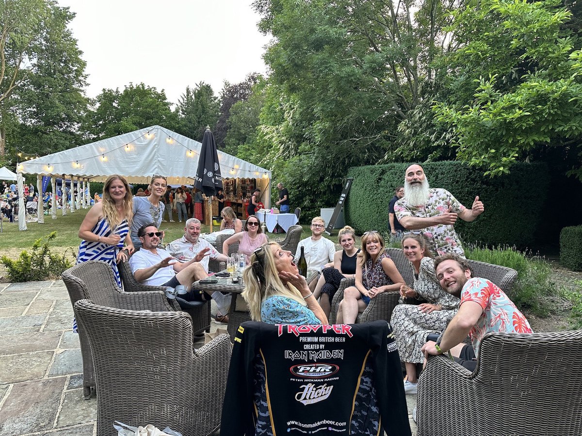 Enviousdigital's tweet photo. Celebrating Envious Digital’s 10 Year Anniversary at the incredible Gin to My Tonic Festival!

We had an amazing evening with fantastic flavours, friends, and a whole lot of fun! 🥳 The atmosphere was buzzing, everything came together to create an unforgettable experience. https://t.co/ZRmNVqZywi