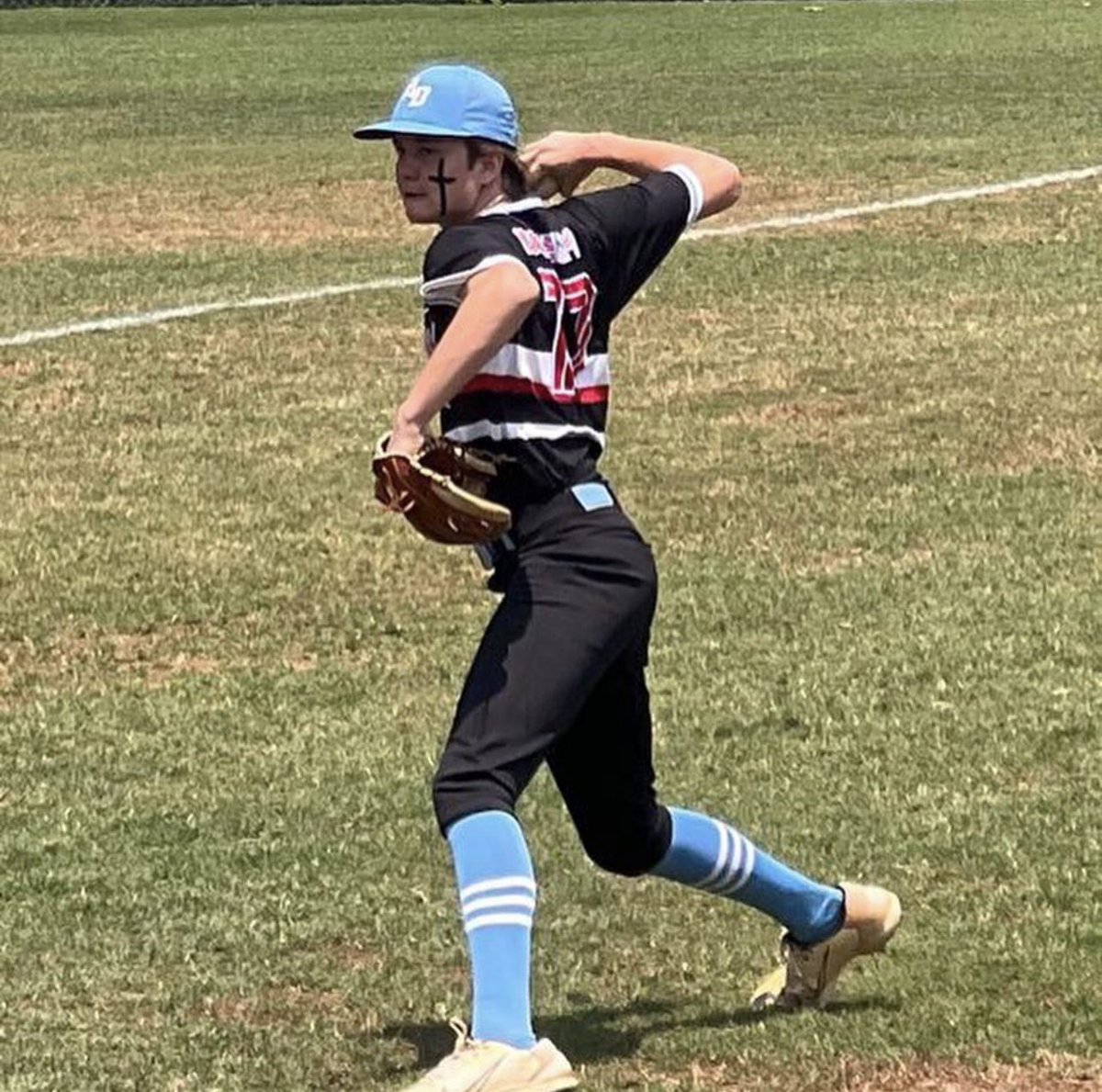 American Dream 15u Nationals Peter Hoffman (Cardinal Gibbons) put on another pitching display this weekend at the Dynamic Summer Championship with 5IP, 5Ks and only 1ER and got the win in the semifinals to put his team in the championship. Also hit over .300 with 5RBIs.