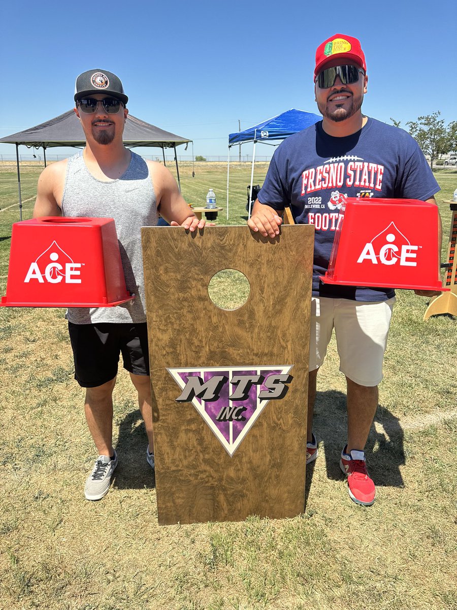 2023 Firebaugh Football Cornhole Winners 🏈🦅