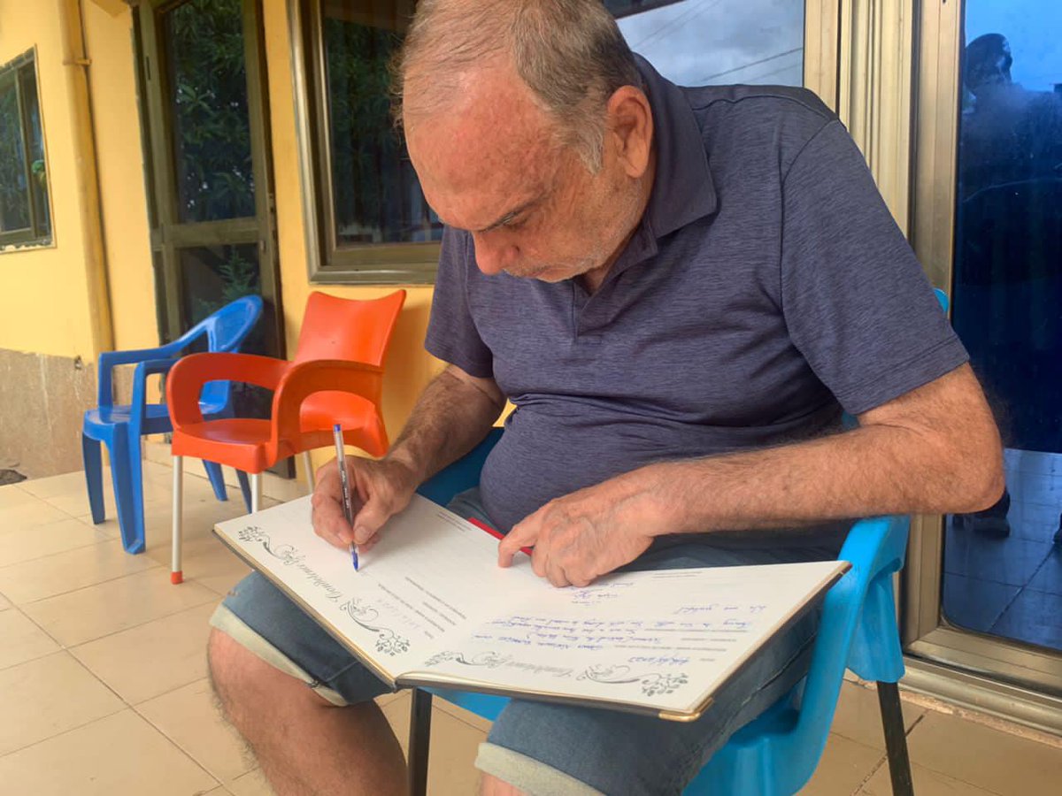 Former Black Stars coach, Avram Grant has paid a visit to the late Christian Atsu's family house in Accra to pay tribute to the footballer who tragically died in February following an earthquake in Turkey.

#UTVSports