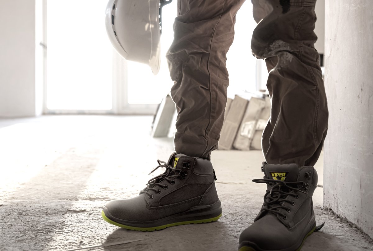 Step up your safety game with Viper Work Boots! 🐍🔒
✅ SBP safety rating for ultimate protection
✅ Sturdy construction, comfortable fit

#ViperWorkBoots #SafetyFirst #WorkSafety #SBP #Footwear