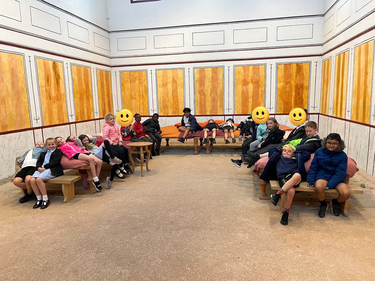 We had a great time exploring the museum and handling artefacts at Arbeia today, even if we did get a bit soggy! <a href="/ArbeiaRomanFort/">Arbeia, South Shields Roman Fort</a> <a href="/BattleHillPS/">Battle Hill Primary</a>