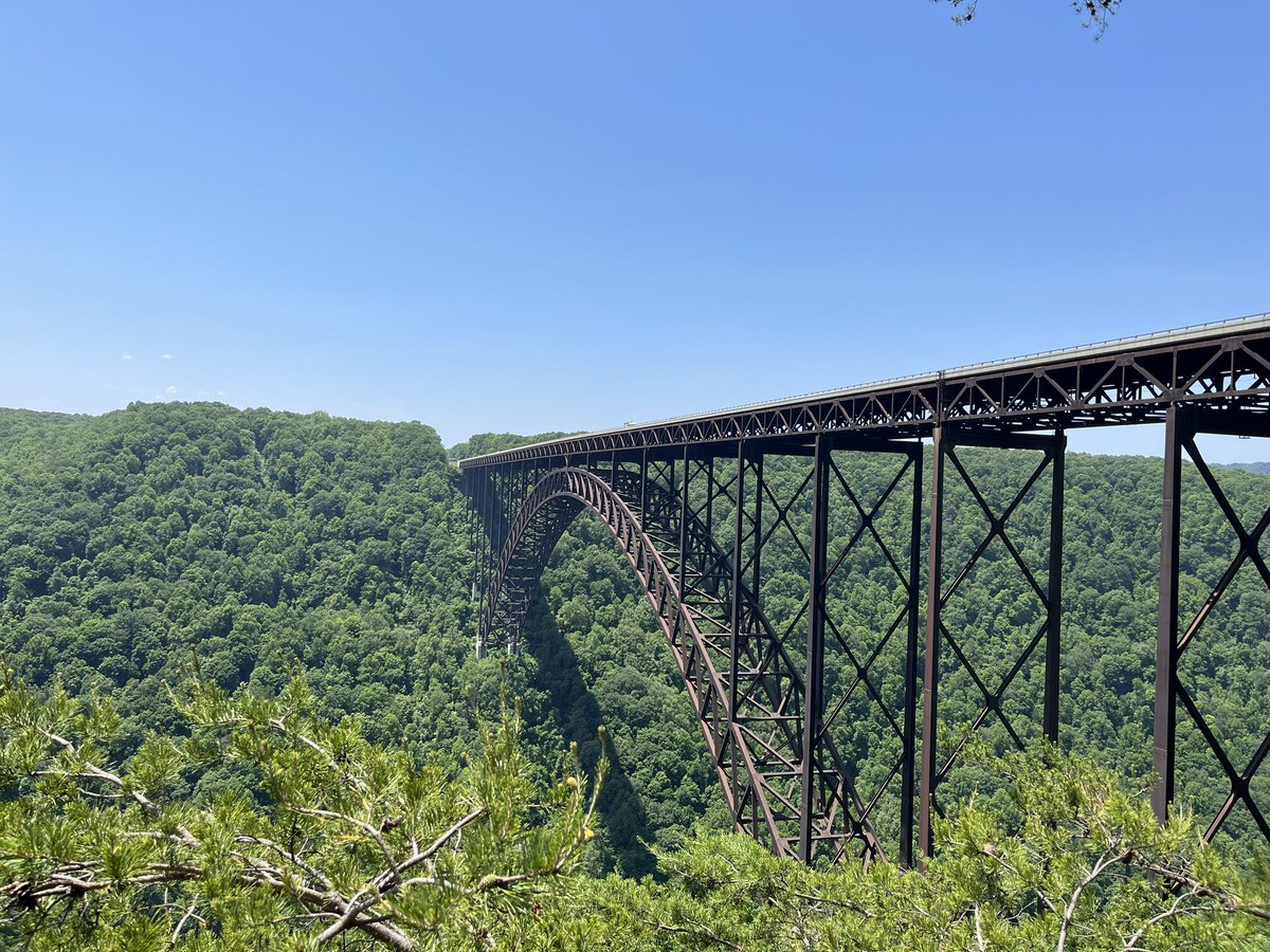 In WV we take our freedom seriously. Having the freedom to choose the educational setting for your students is an extension of that freedom. 💙💛

#wvday #ilovewv #countryroads  #mountainmama #takemehomecountryroads #mountaineersarealwaysfree #montanisemperliberi #newrivergorge