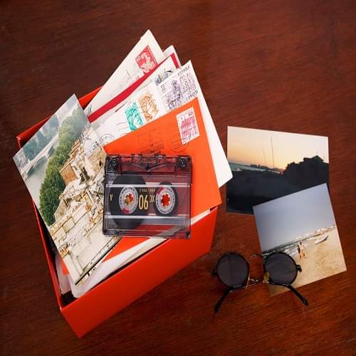 bayinfohub's tweet photo. Make a memory box or bag and collect and consider items to go into it. You will consider how objects can spark memories.
Find this event at several other Lancashire libraries https://t.co/X1cDOpAS8L To book your free ticket, pop into the library,
email or phone 0300 123 6703 https://t.co/O9wnyCFTZM