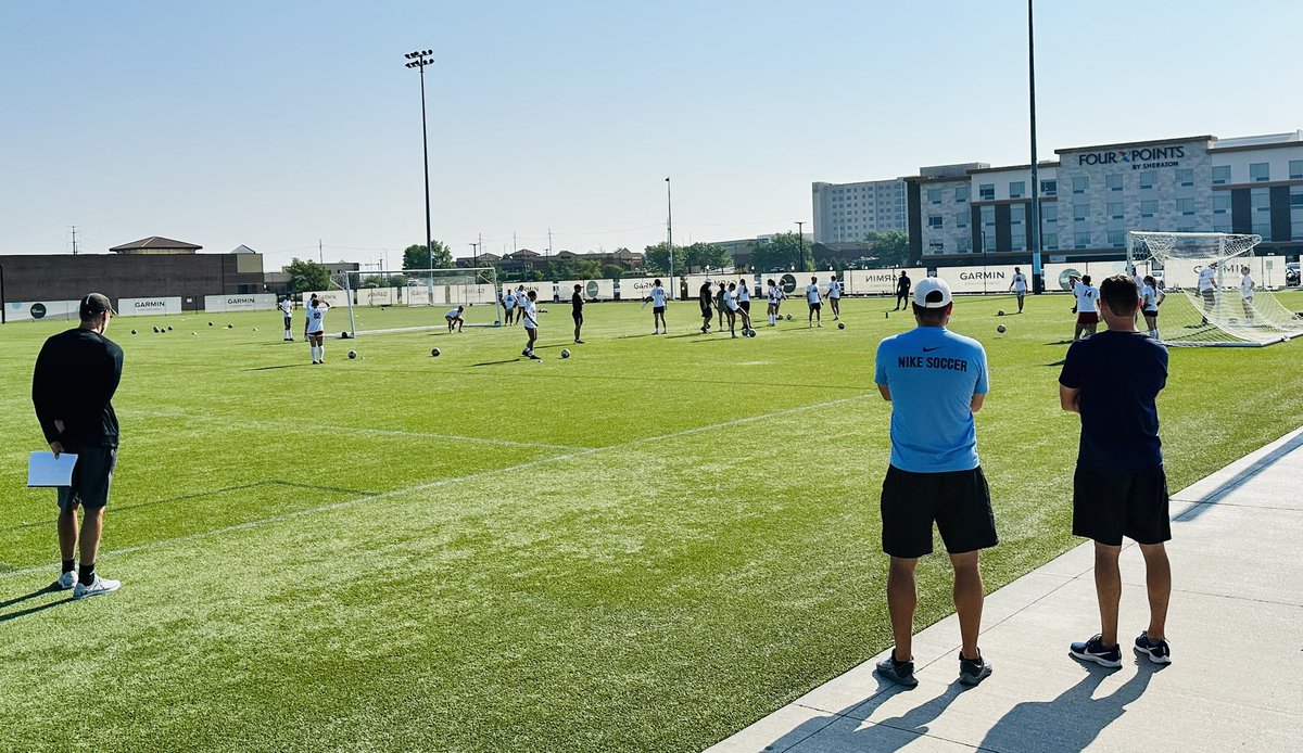 Beautiful day 2 here on the women's side. We appreciate everyone who came out today! @KCRoosWSoccer @WayneStSoccer @BonniesWSoccer @UMSLWSOC @MSUBearsWSoccer @UNASoccer @ACCWomensSoccer @MNUWomensSoccer @BU_WSoccer @MssuSoccer