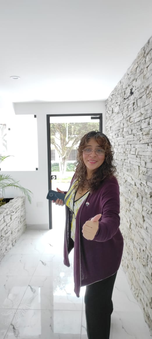 roxhua74's tweet photo. En el proyecto Navarra Surco tu próximo hogar 
Roxana Huapaya
REMAX PRO
Cel: 946 793 156 https://t.co/ch9fKuwaph