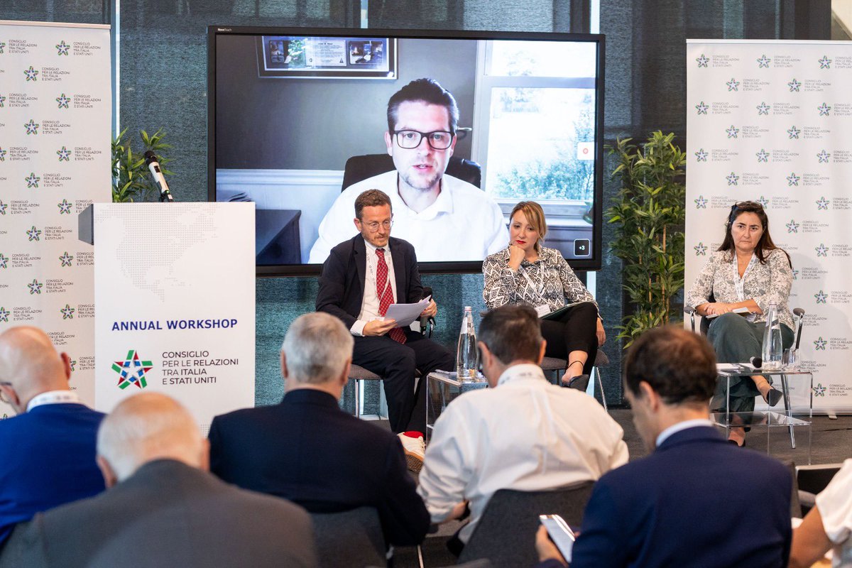 Revolutionising #Space #Tech
 📌“From space ✨to growth📈”Round table moderated by <a href="/TEbhardt/">Tommaso Ebhardt</a> @bloomberg 
With <a href="/jaredstout46/">Get Kralled</a> <a href="/Axiom_Space/">Axiom Space</a>, Amer Al Sayegh Al Ghafri  <a href="/MBRSpaceCentre/">MBR Space Centre</a>, <a href="/SuminiValentina/">valentina</a> <a href="/MIT/">Massachusetts Institute of Technology (MIT)</a>, Elisabetta Lamboglia <a href="/esa/">European Space Agency</a>, professor Michela Lavagna <a href="/polimi/">Politecnico di Milano</a>