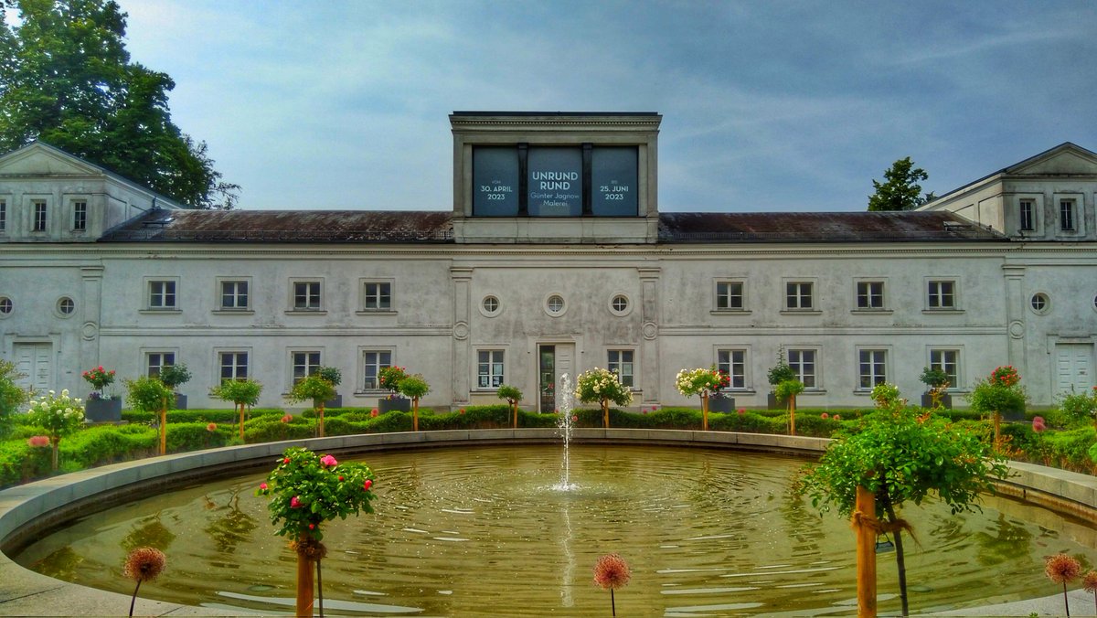 The Orangery in the Putbus Palace Park #ruegen #balticsea #weathercloud #StormHour #landscape #cityscape #streetphotography #landscapephotography #outdoor #photography #gmsfotos @StormHour #garteneinsichten @ThePhotohour @BurgPosterstein