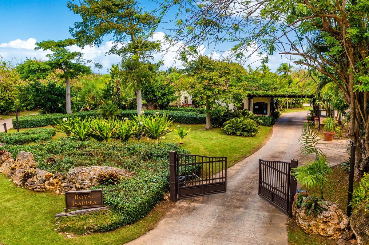 Step into paradise at Royal Isabela, where tranquility and natural beauty intertwine to create an unforgettable experience. Royal Isabela is nestled along stunning Puerto Rico's west coastline, offering a sanctuary of luxury and serenity.