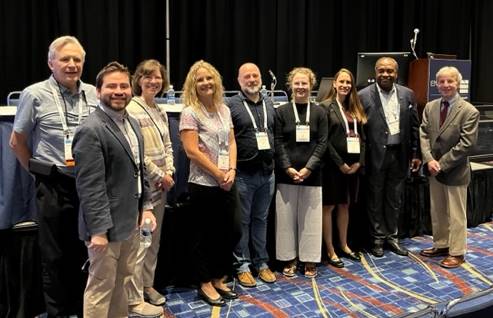 I was happy to attend the NIDDK Early Investigator Symposium at #ENDO2023 over the weekend, which showcased NIDDK career development and research awardees. It was great to hear emerging leaders in the field discuss their research on circadian rhythms. @TheEndoSociety -GR