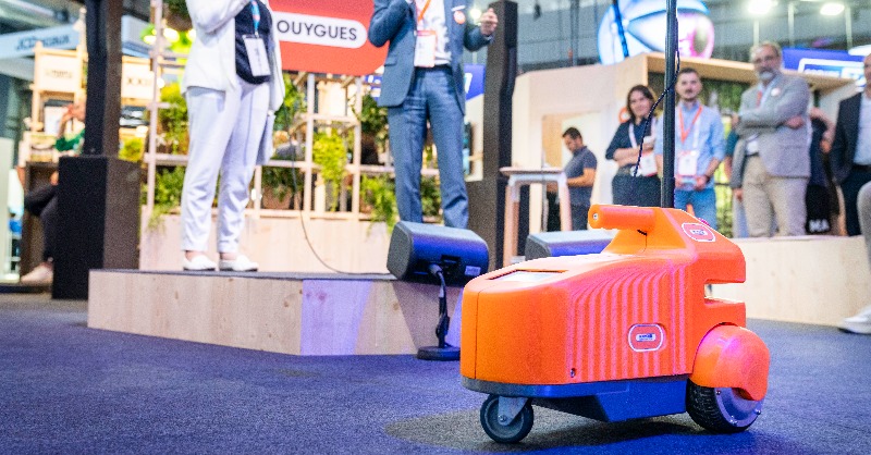 GroupeBouygues's tweet photo. ✅ C'est quoi l'innovation utile ? #BY4Future
Voici quelques exemples que nous avons présentés à #VivaTech. C'est aussi avec l'innovation que nous #DonnonsVieAuProgrès dans la construction, les énergies et services, les télécoms et les médias 👇