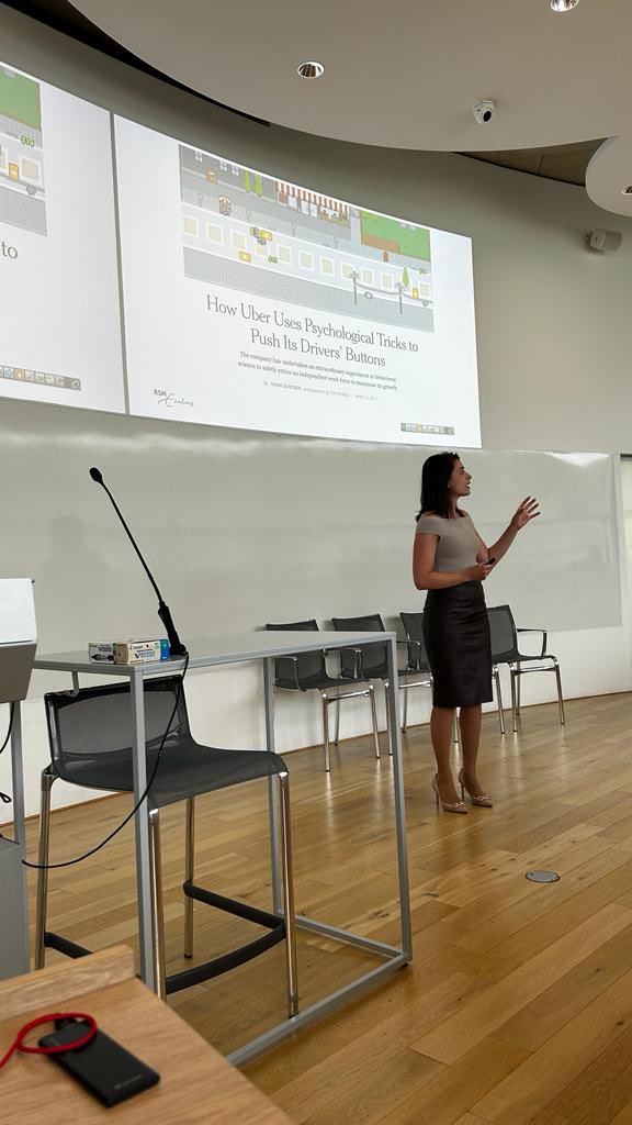 karanovic_j's tweet photo. Big thanks to @CarmeloCennamo @gjrietveld @C_Panos and @Claudio_Panico_ for recently organized #EUDPRN summit! It was lovely seeing @AnnabelleGawer @cristina_alaimo @JoePloog @tkretschmer_LMU @JuanSantalo @aversapaolo @jacobides and many other great colleagues. Till next time! https://t.co/gQcoMBjehd